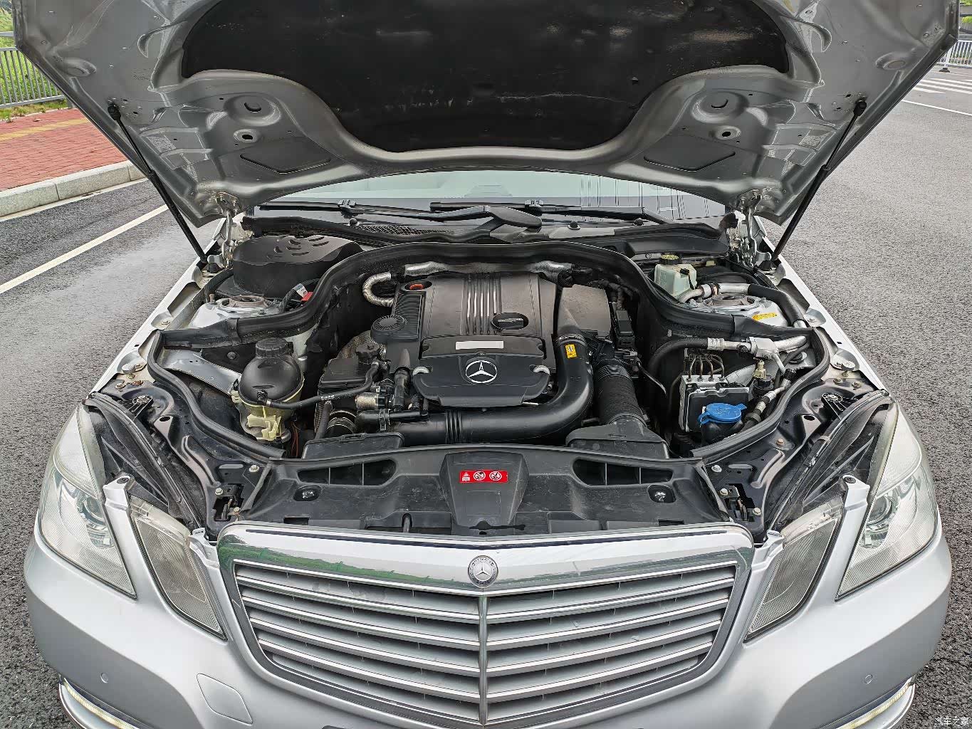 Mercedes-Benz E-Class, 2013 16