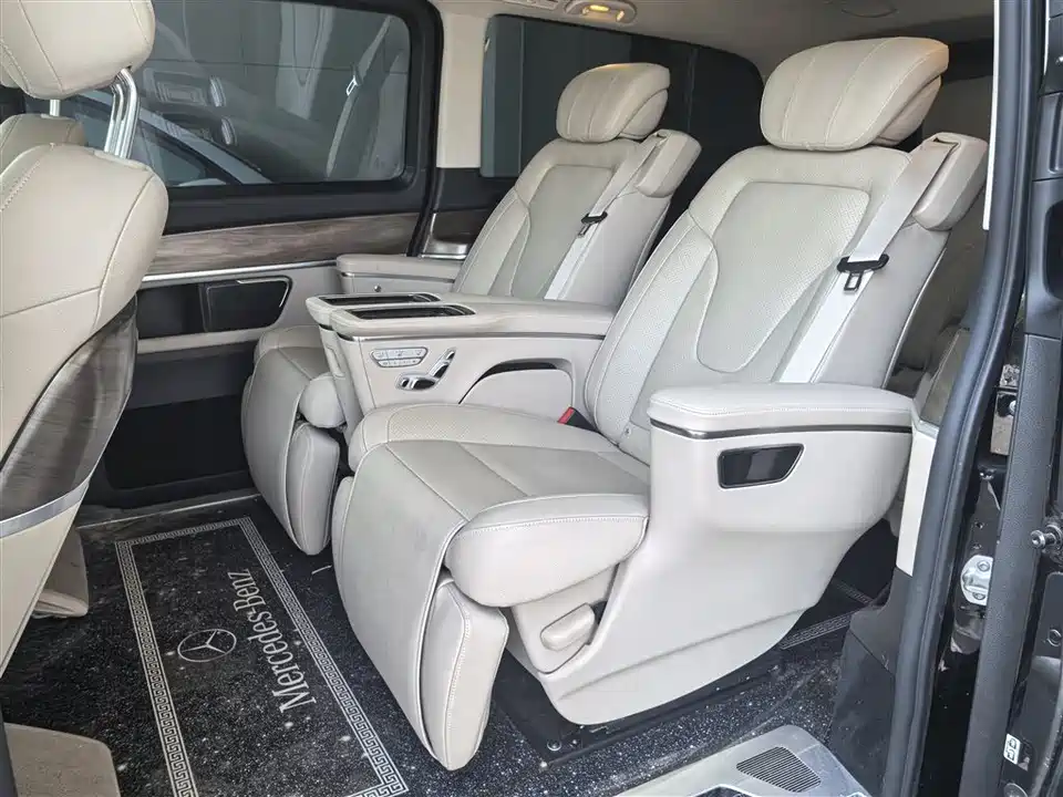 Mercedes-Benz V-class Mercedes-Benz V-class