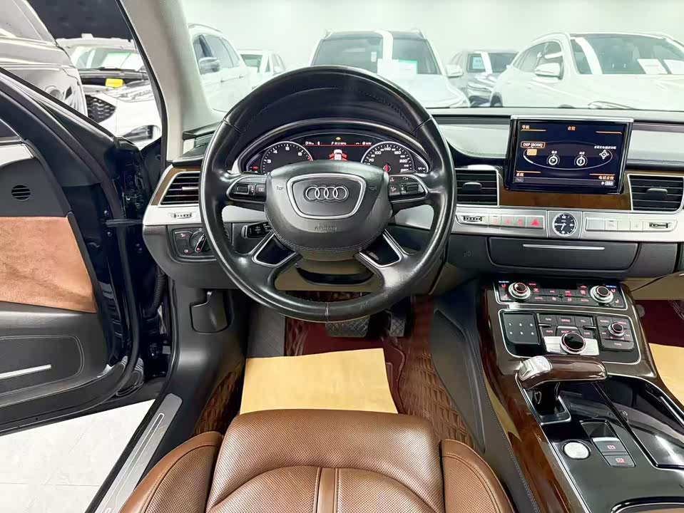 Audi A8 Audi A8