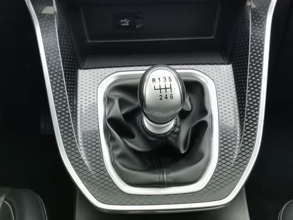 Haval M6