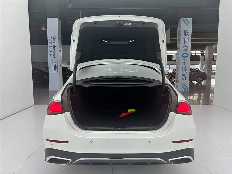 Mercedes-Benz E-class Mercedes-Benz E-class