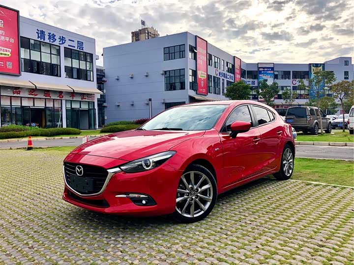 马自达3 昂克赛拉 2017款 两厢 2.0l 自动豪华型 国v