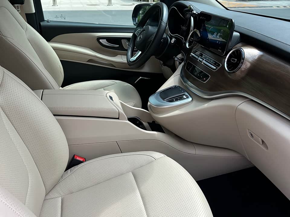 Mercedes-Benz V-class Mercedes-Benz V-class