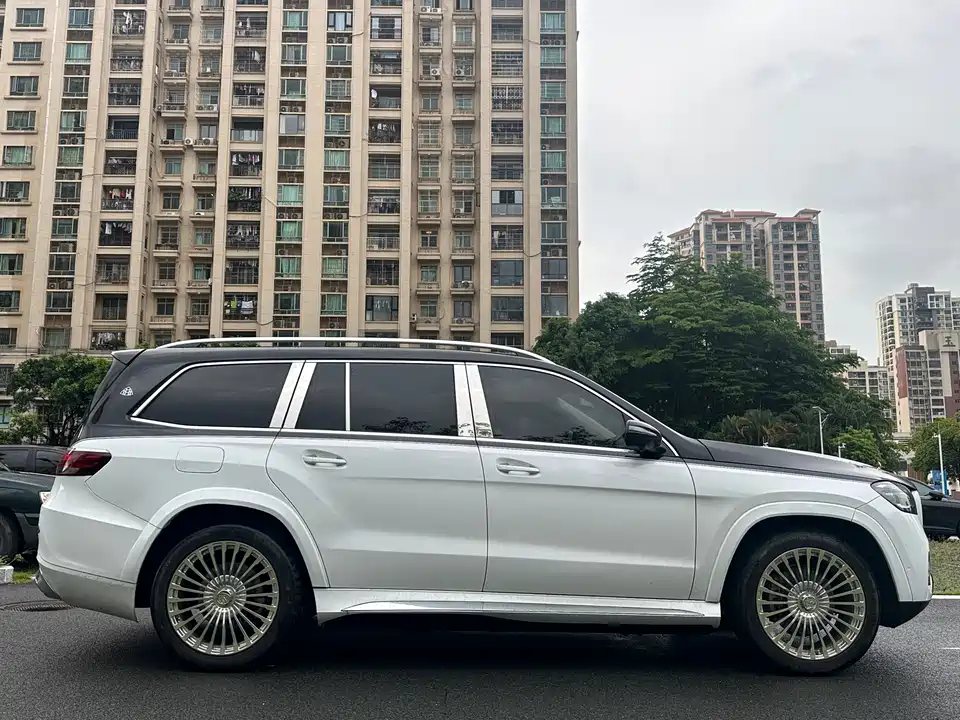 Mercedes-Benz GLS Mercedes-Benz GLS