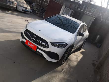 奔驰gla 2020款 gla 200 4matic