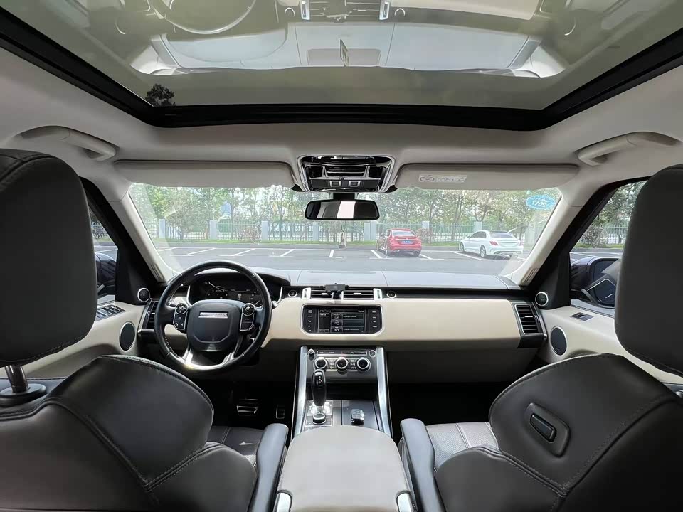 Land Rover Range Rover Sport Land Rover Range Rover Sport
