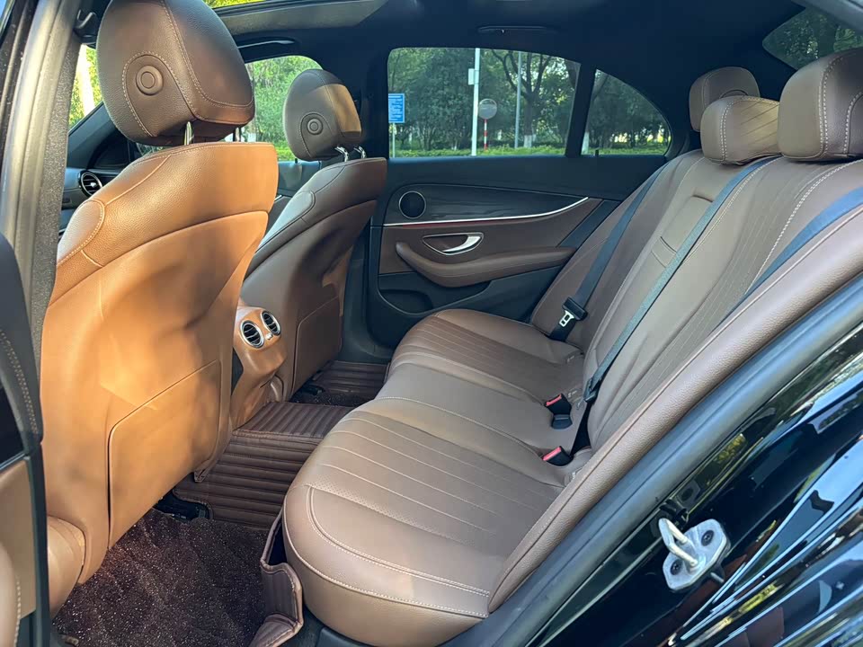 Mercedes-Benz E-class Mercedes-Benz E-class