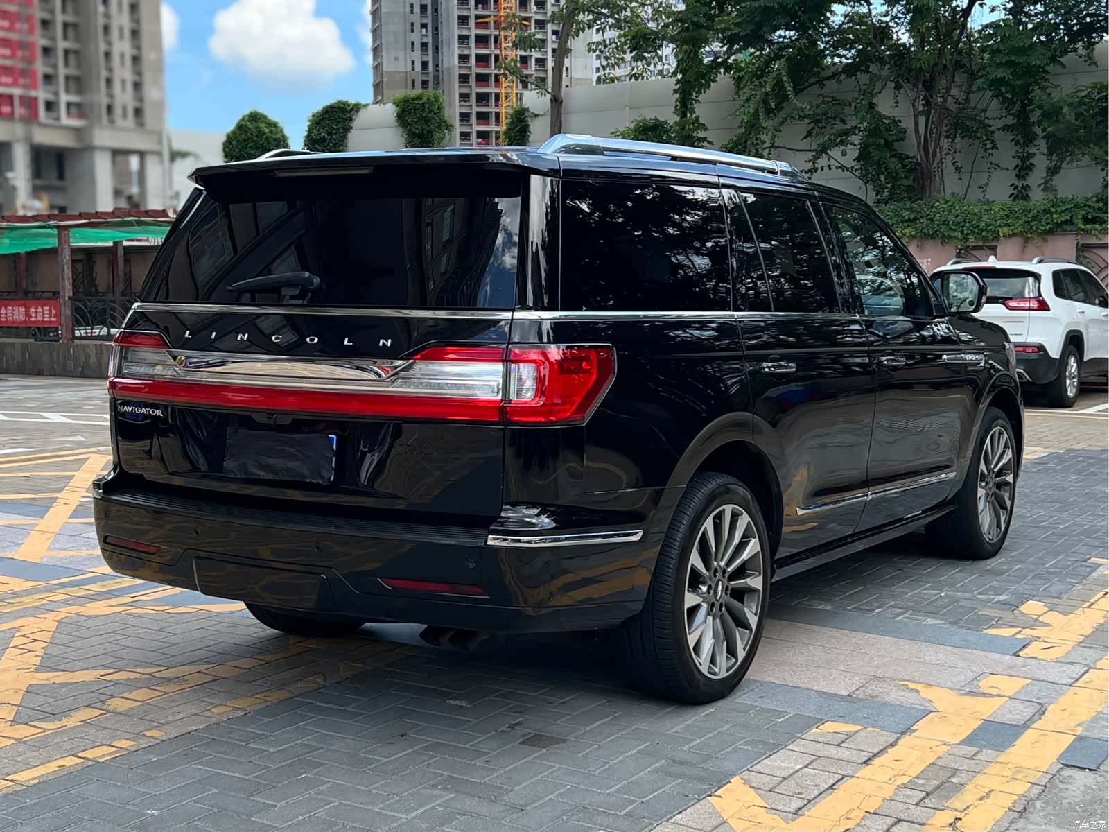 Lincoln Navigator, 2019 27
