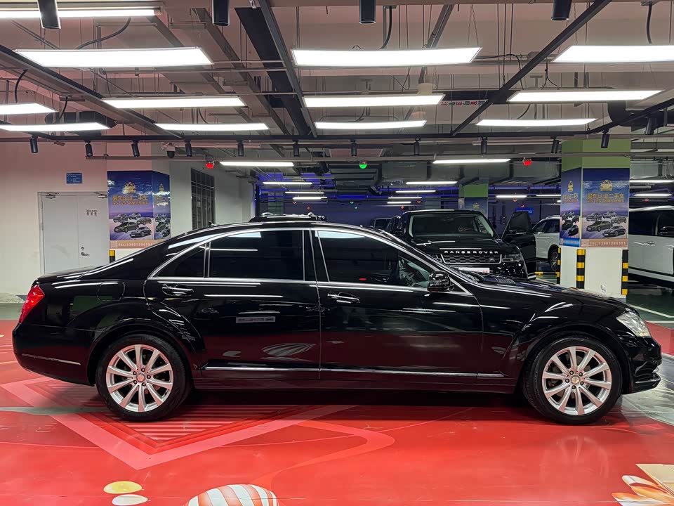 Mercedes-Benz S-class Mercedes-Benz S-class