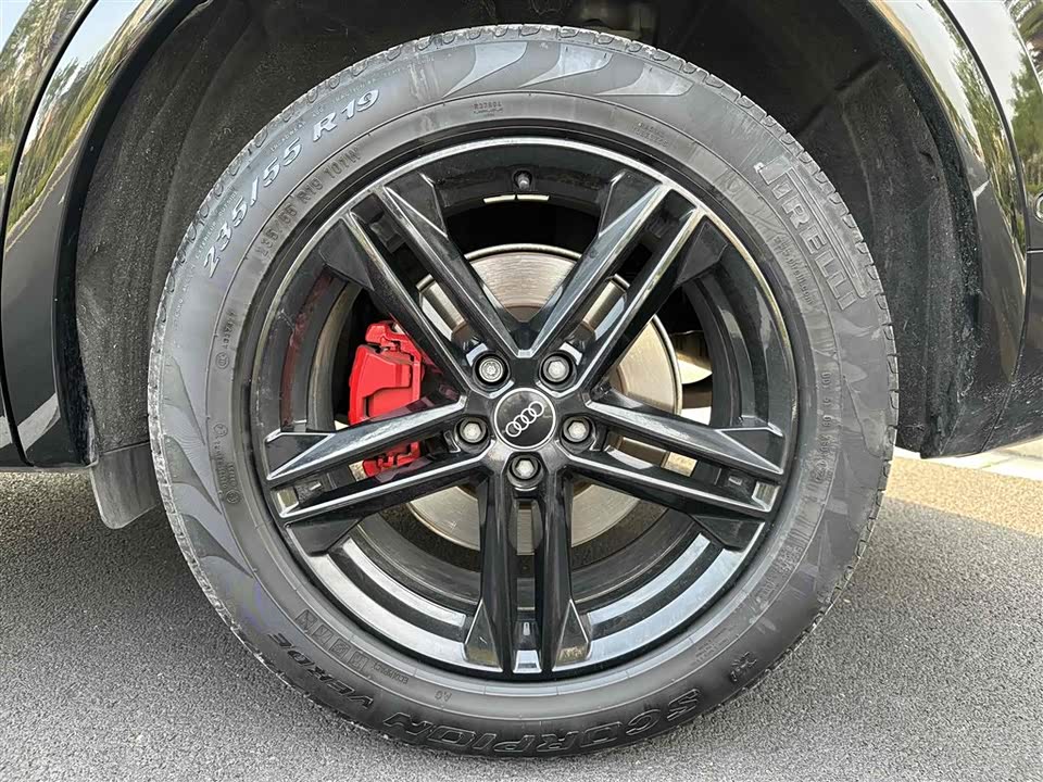 Audi Q5L Sportback Audi Q5L Sportback