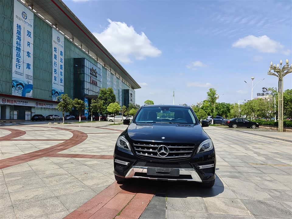 Mercedes-Benz M class