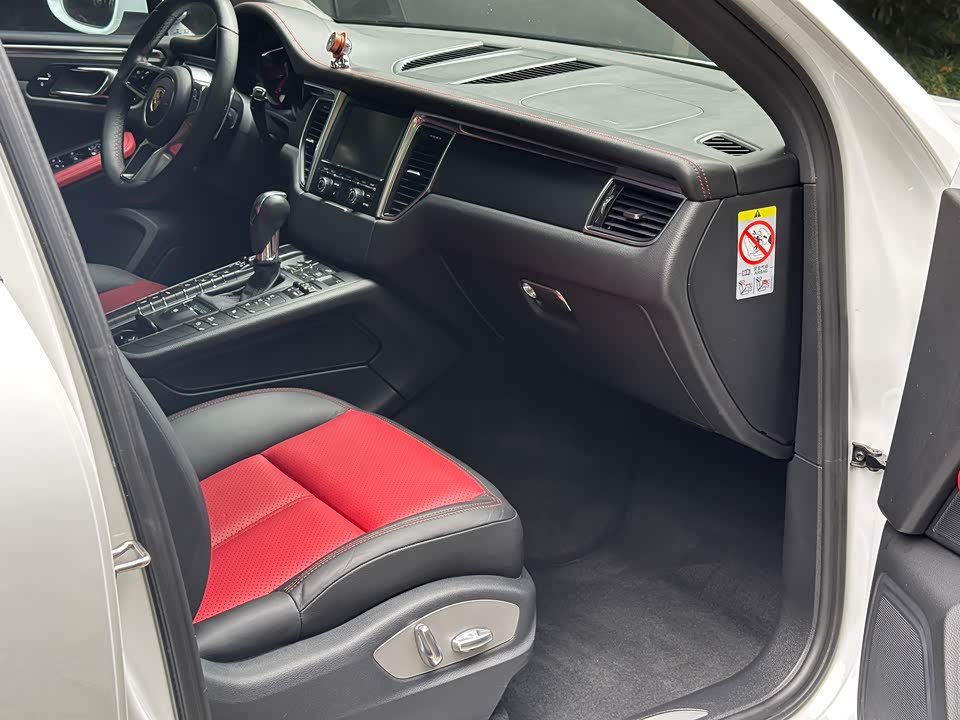 Porsche Macan Porsche Macan