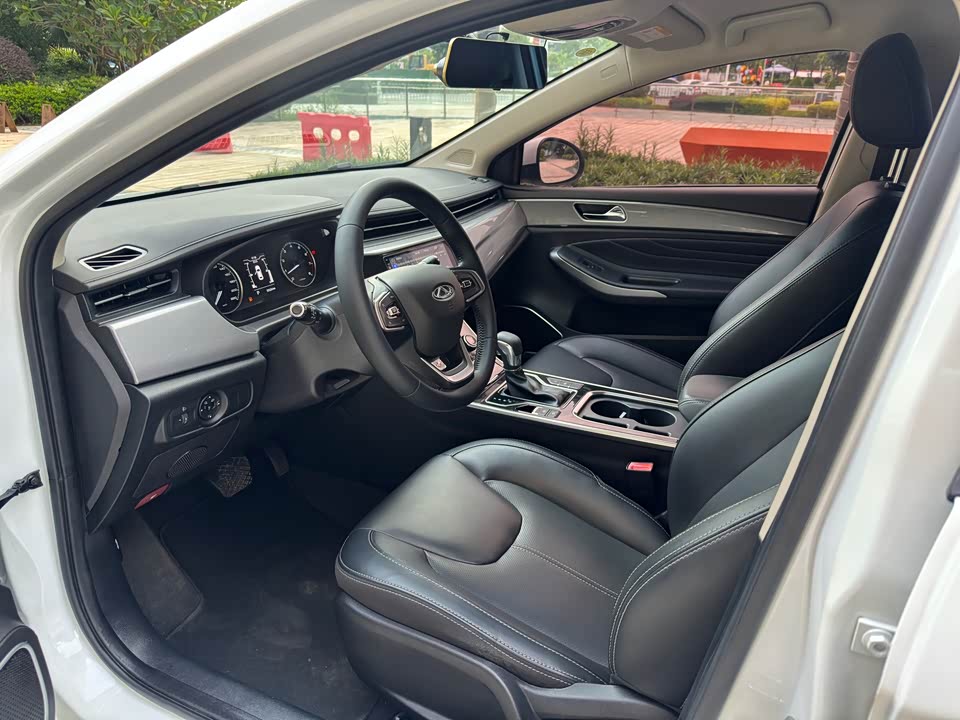 Chery Arrizo 5 Chery Arrizo 5