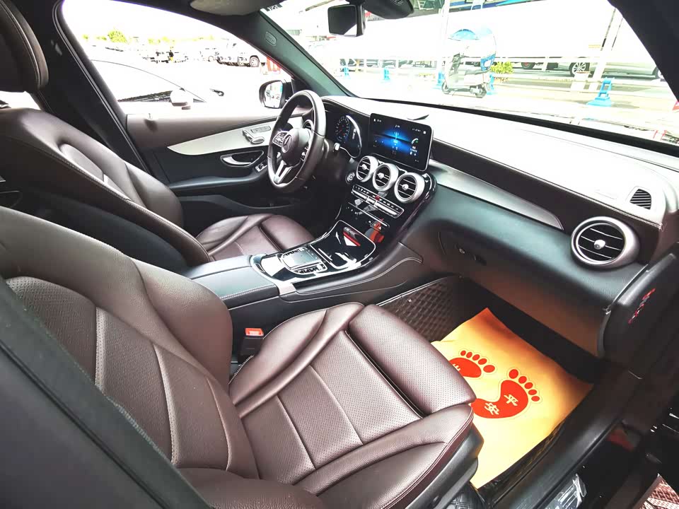 Mercedes-Benz GLC Mercedes-Benz GLC