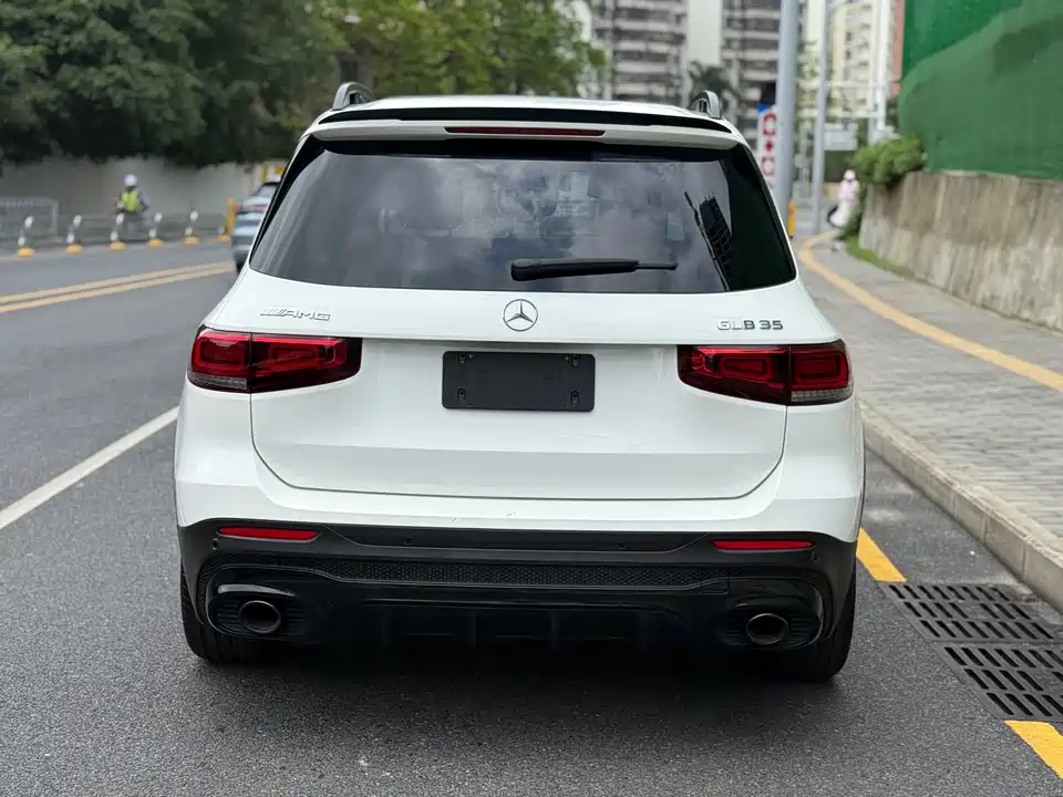 Mercedes-Benz GLB AMG