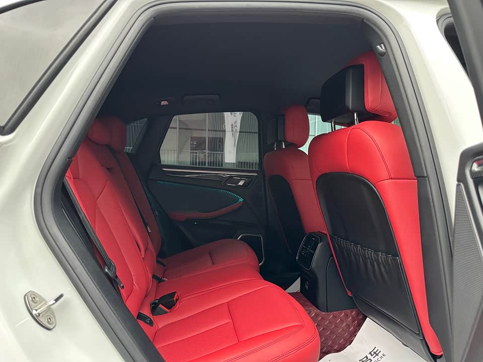Porsche Macan Porsche Macan