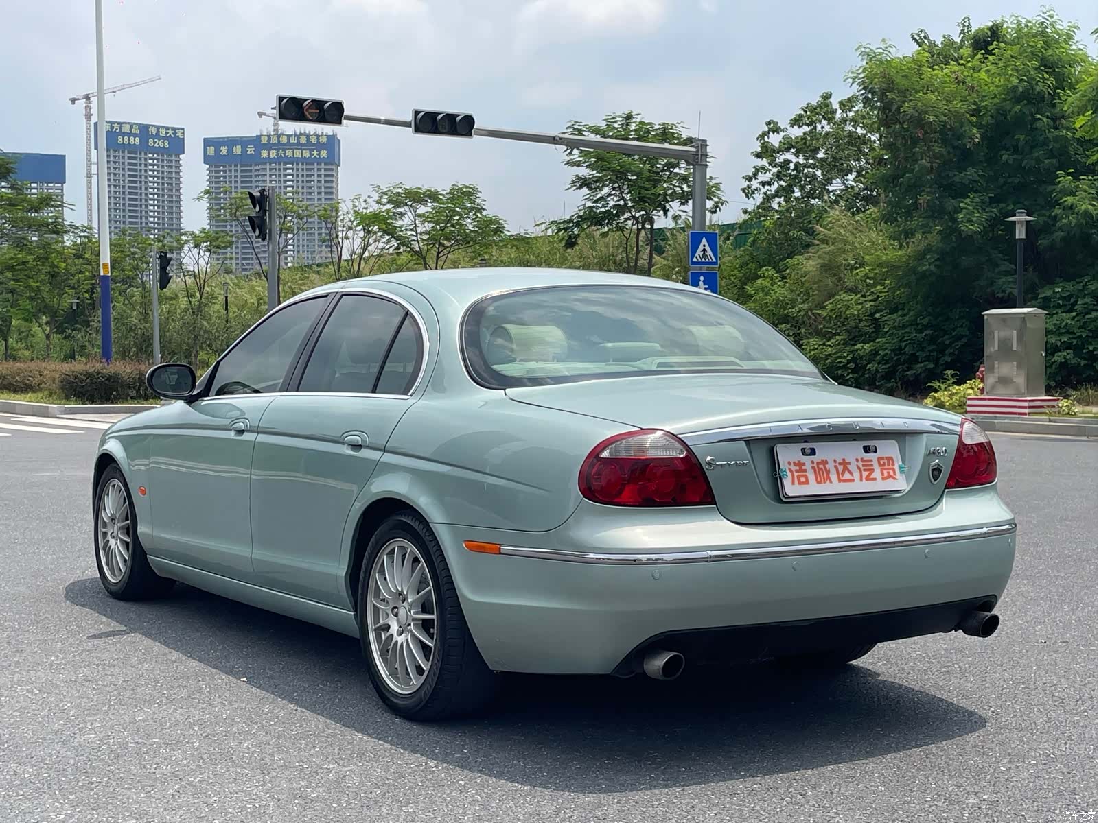 Jaguar S-TYPE, 2006 12