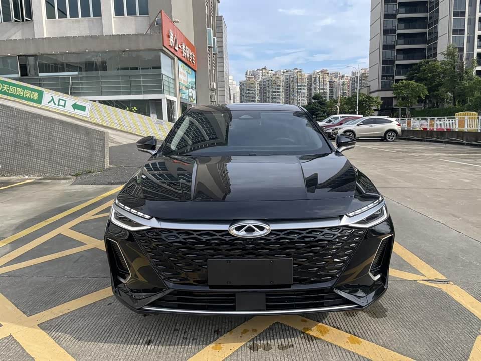 Chery Arrizo 8