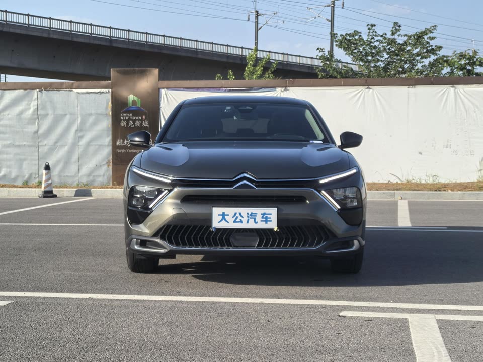 Citroen Versailles C5 X Citroen Versailles C5 X