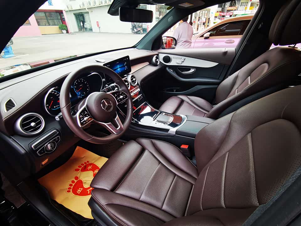 Mercedes-Benz GLC Mercedes-Benz GLC