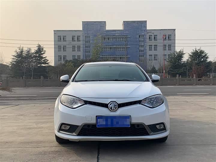 名爵6 2015款 掀背 1.8t 90周年赛道冠军版自动inkanet精英型