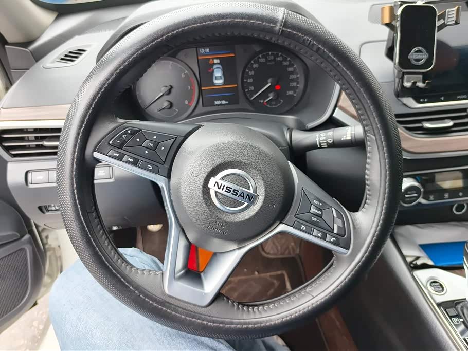 Nissan Teana Nissan Teana