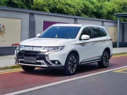 欧蓝德 2021款 2.4l 四驱致享版 7座