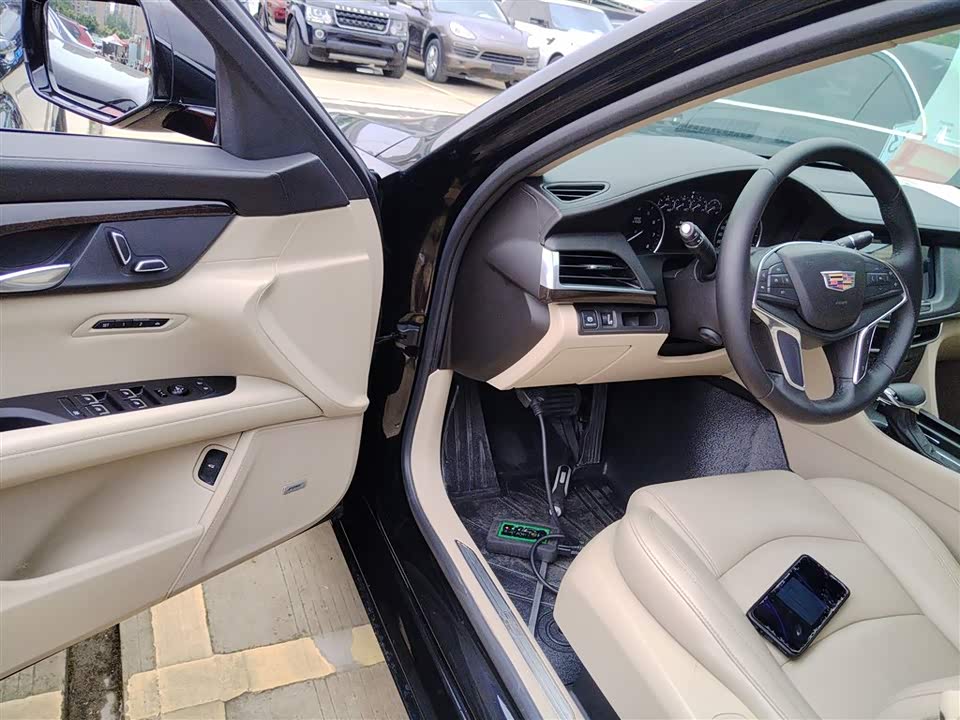 Cadillac CT6