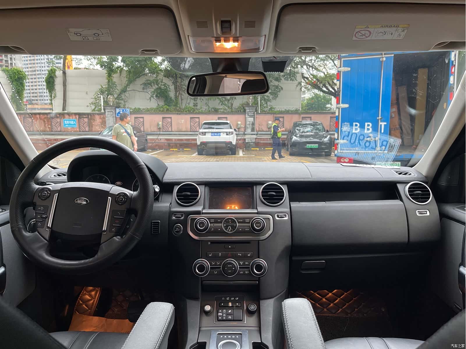 Land Rover Discovery, 2014 4