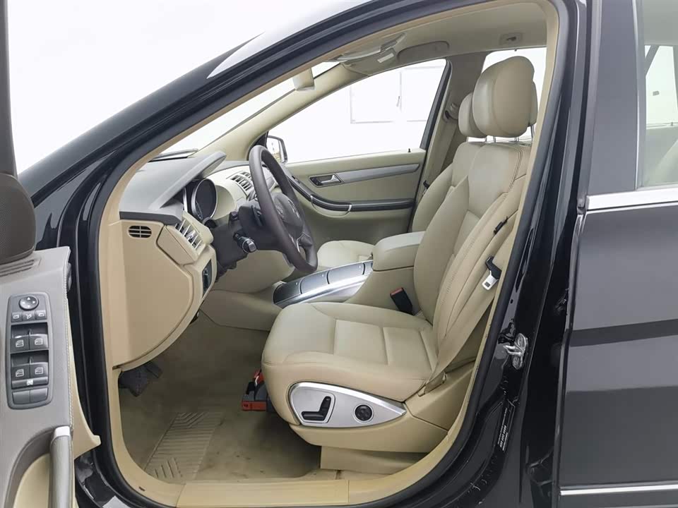 Mercedes-Benz R-class