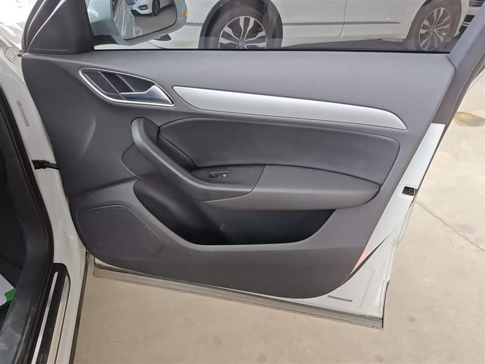 Audi Q3 Audi Q3