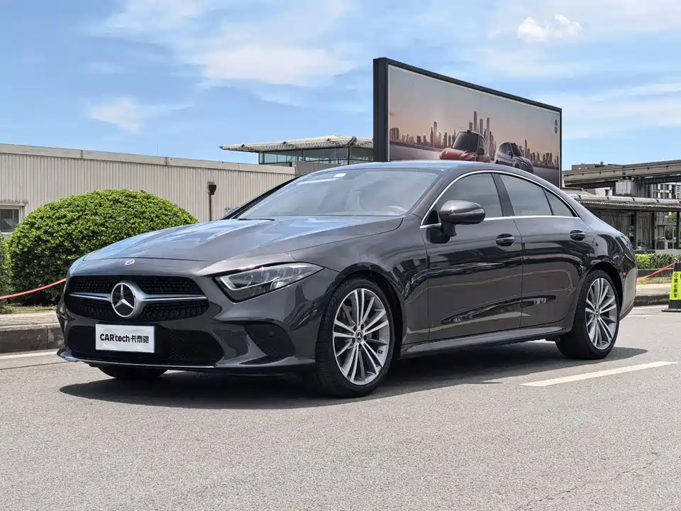 Mercedes-Benz CLS