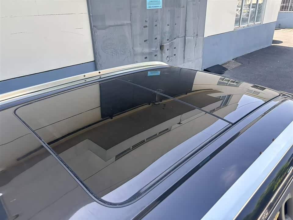 MAXUS D90 MAXUS D90