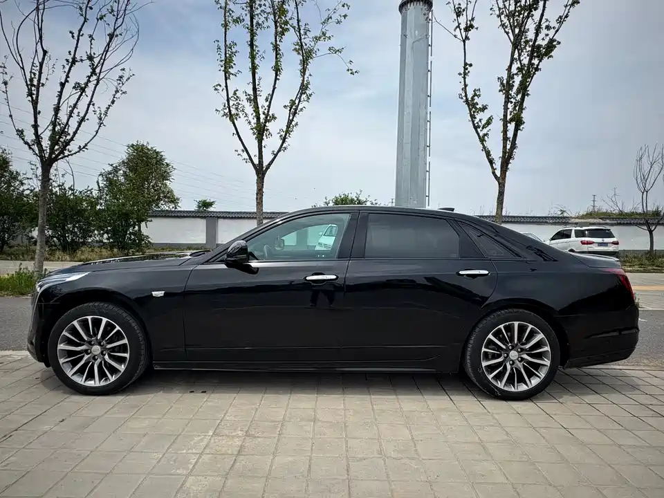Cadillac CT6