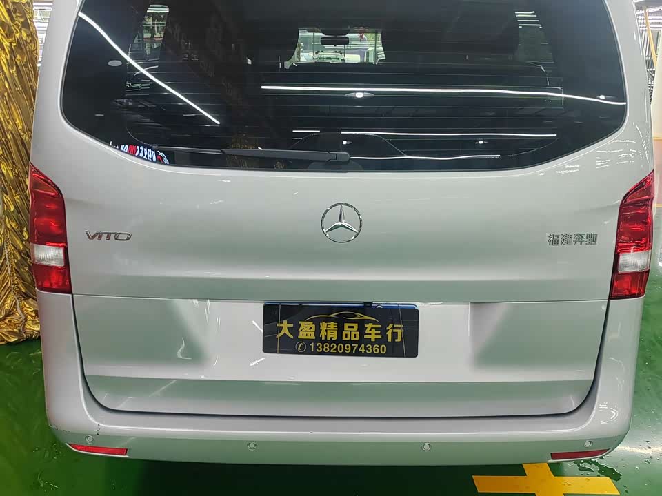 Mercedes-Benz Vito
