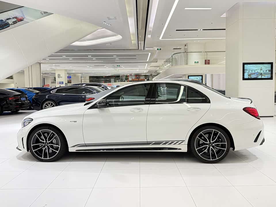Mercedes-Benz C-class AMG Mercedes-Benz C-class AMG