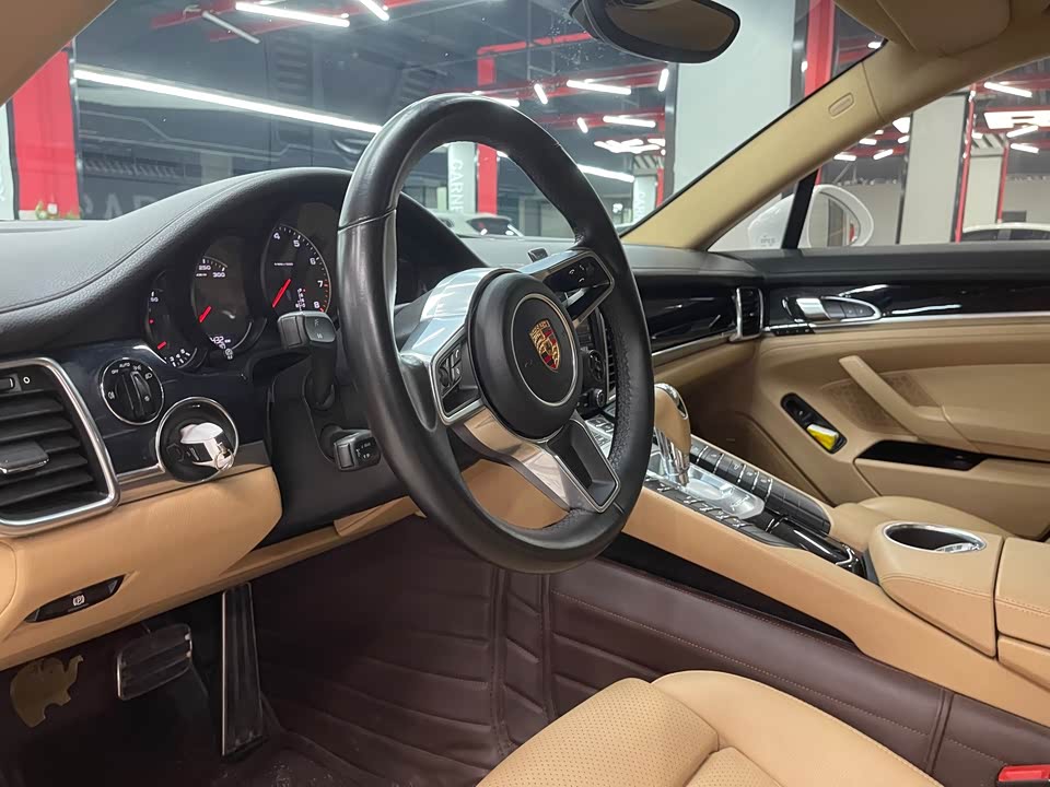 Porsche Panamera Porsche Panamera
