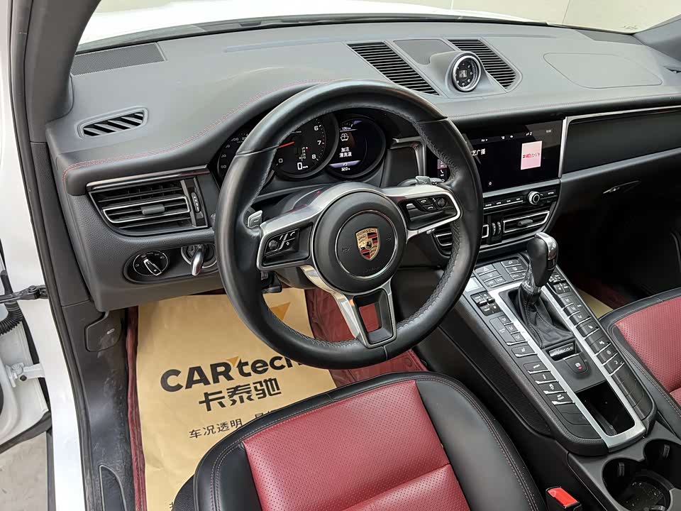 Porsche Macan Porsche Macan