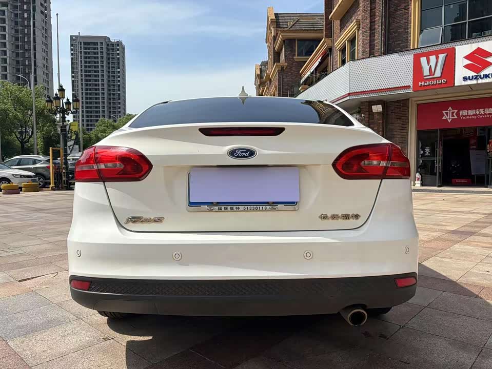 Ford Fox
