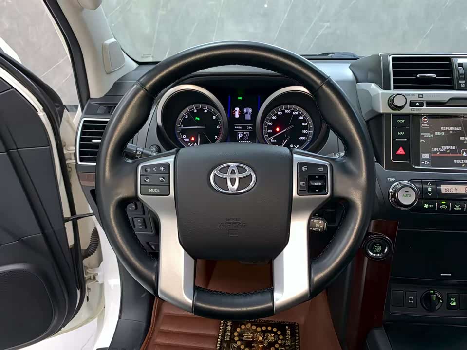 Toyota Prado