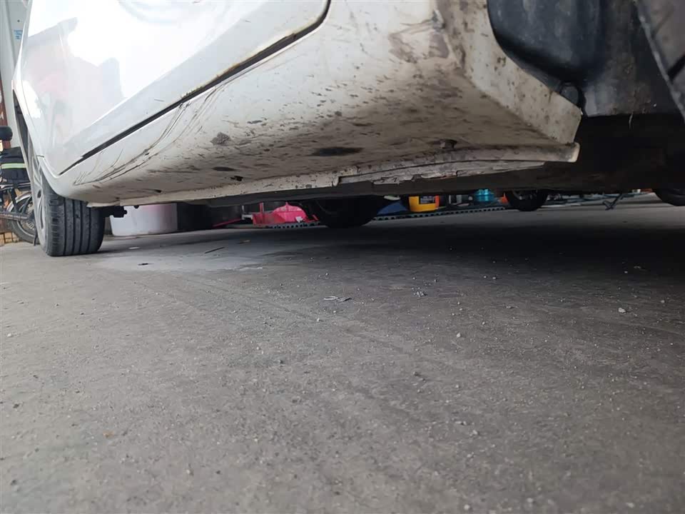 Geely Emgrand Geely Emgrand