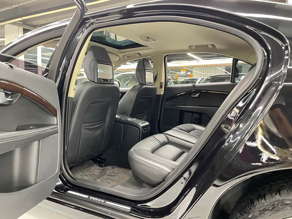 Volvo S80L