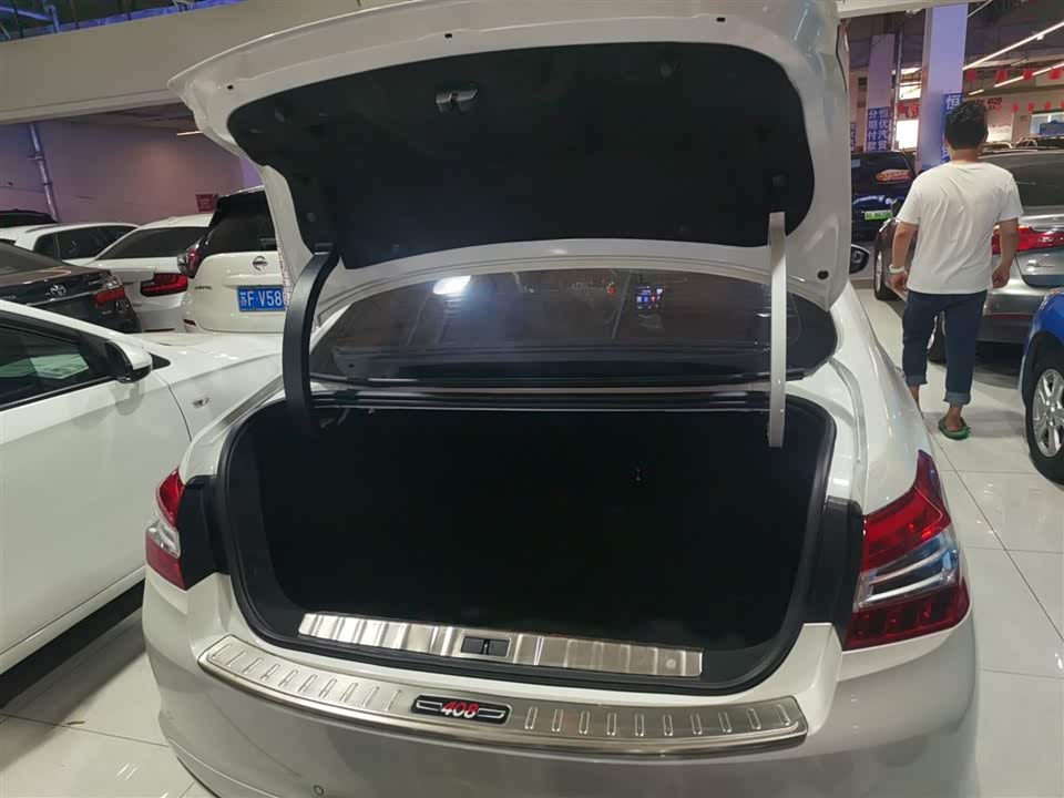 Peugeot 408 Peugeot 408