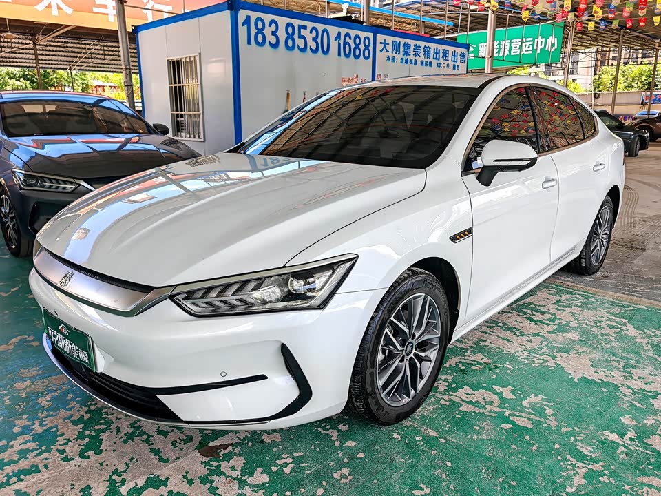BYD Qin Yuan BYD Qin Yuan