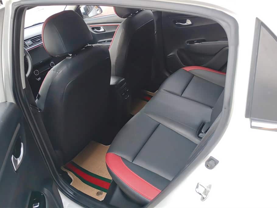 Kia KX CROSS Kia KX CROSS