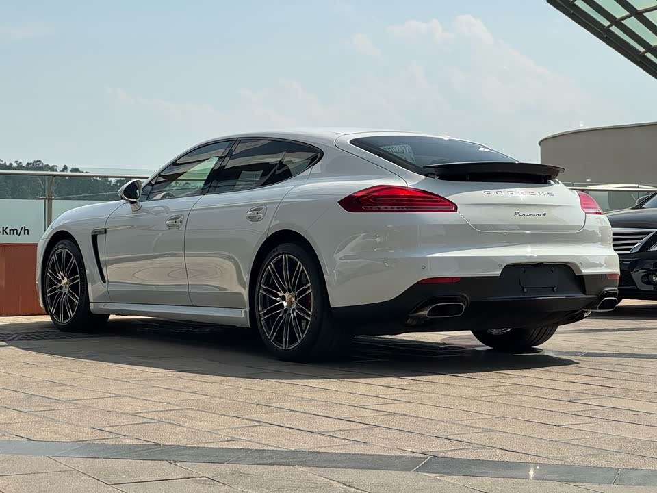 Porsche Panamera Porsche Panamera
