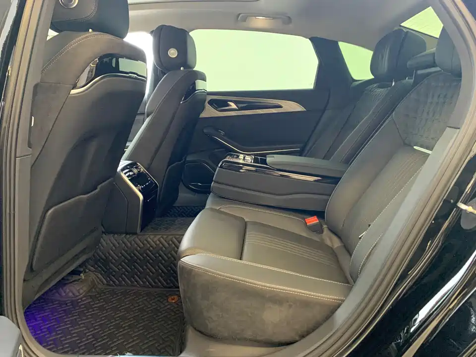 Hongqi H9