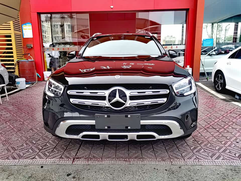 Mercedes-Benz GLC Mercedes-Benz GLC