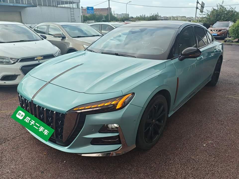 Hongqi H6