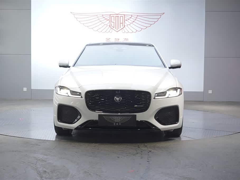 Jaguar XFL Jaguar XFL